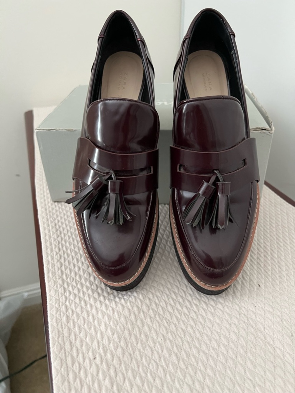 Zara women like new Dark Burgundy Leather Tassel Loafers